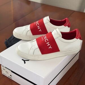Givenchy women’s white/red leather sneakers size 10